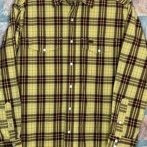 Men's Western P tan/brown. Size S